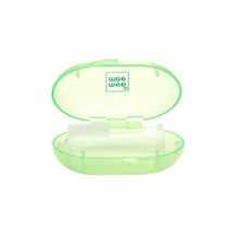 Load image into Gallery viewer, Mee Mee Unique Finger Brush Single Pack Green